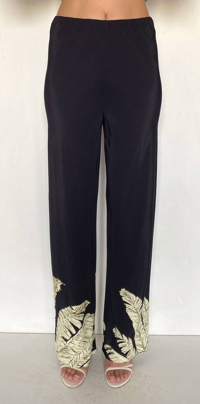 NEW HEMANT & NANDITA bias-cut trousers in black